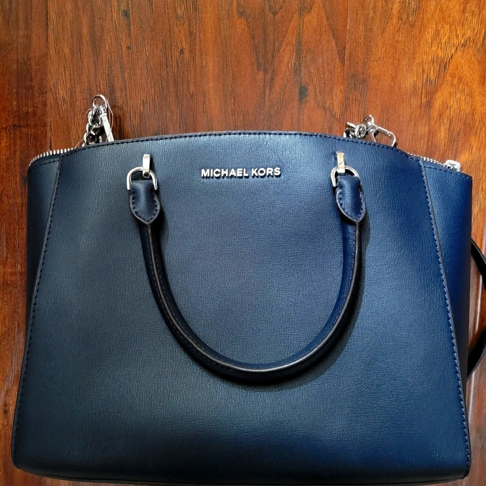 Michael Korea Ellis NWT